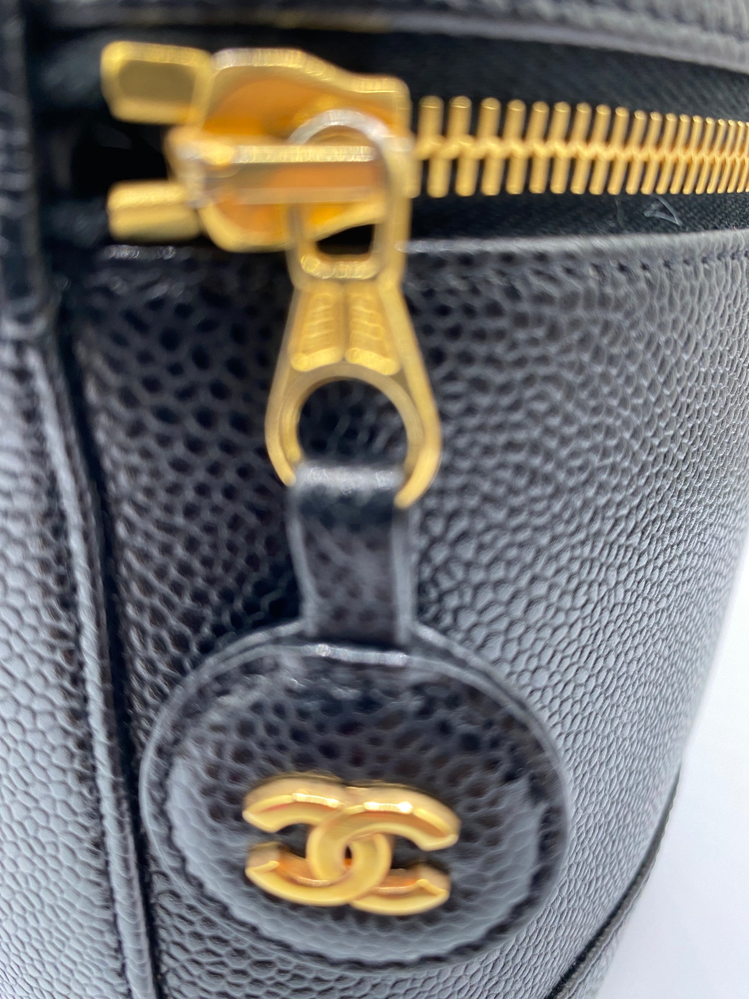 Chanel - Vanity Case - Beige Caviar Leather