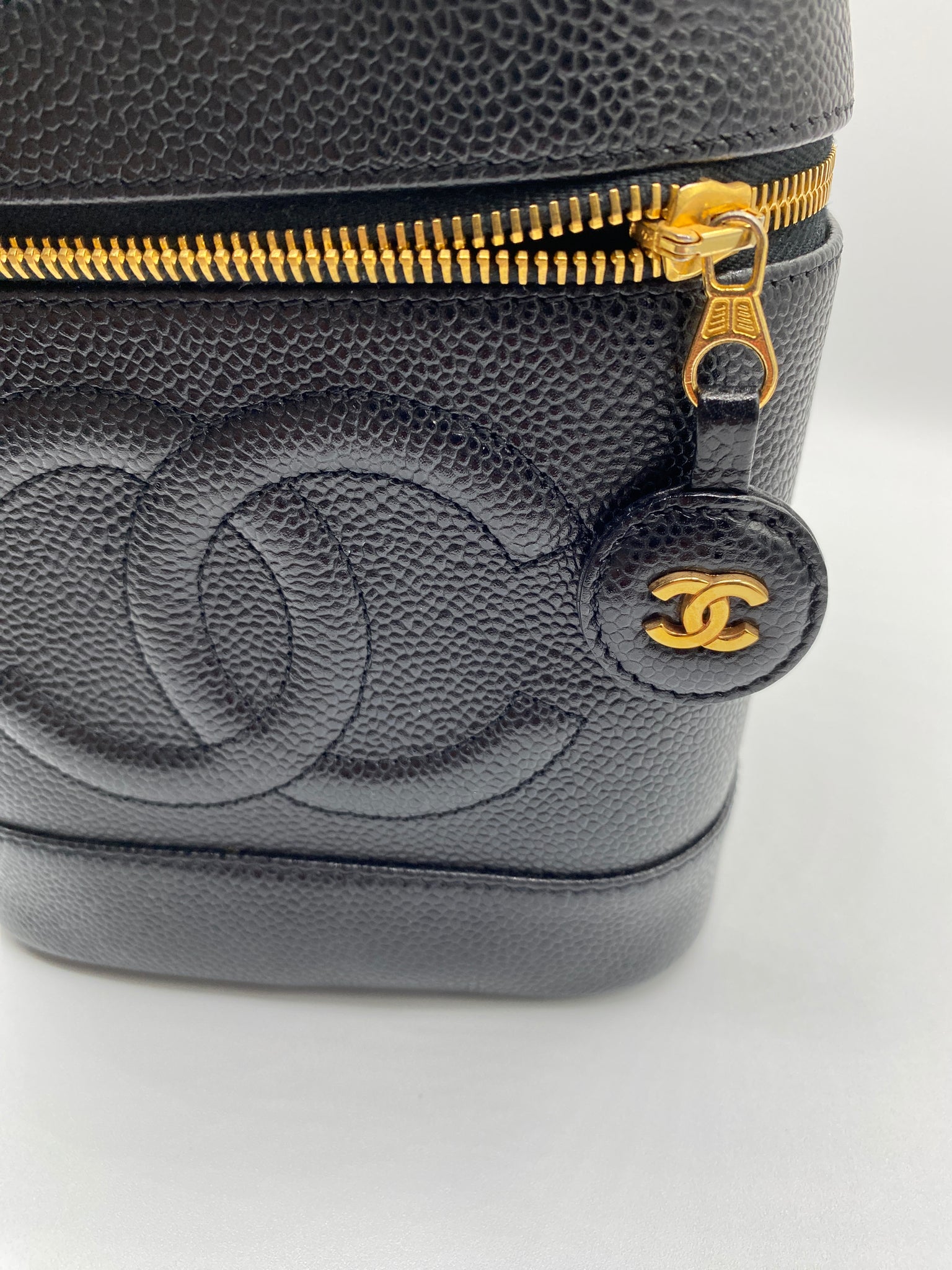 Chanel Caviar Leather Vanity Case Bag With Leather Strap #007