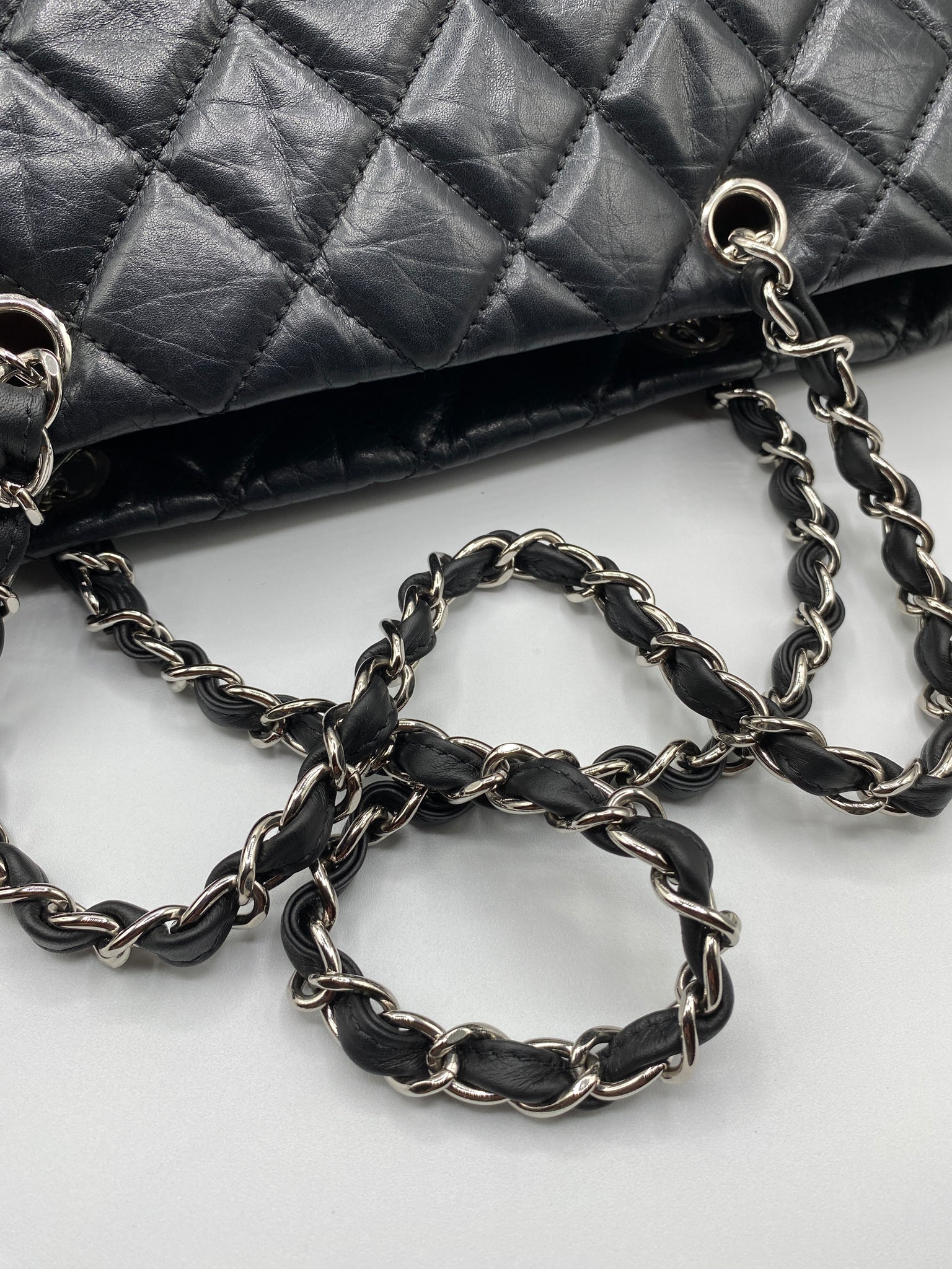 chanel shopping bag with chain