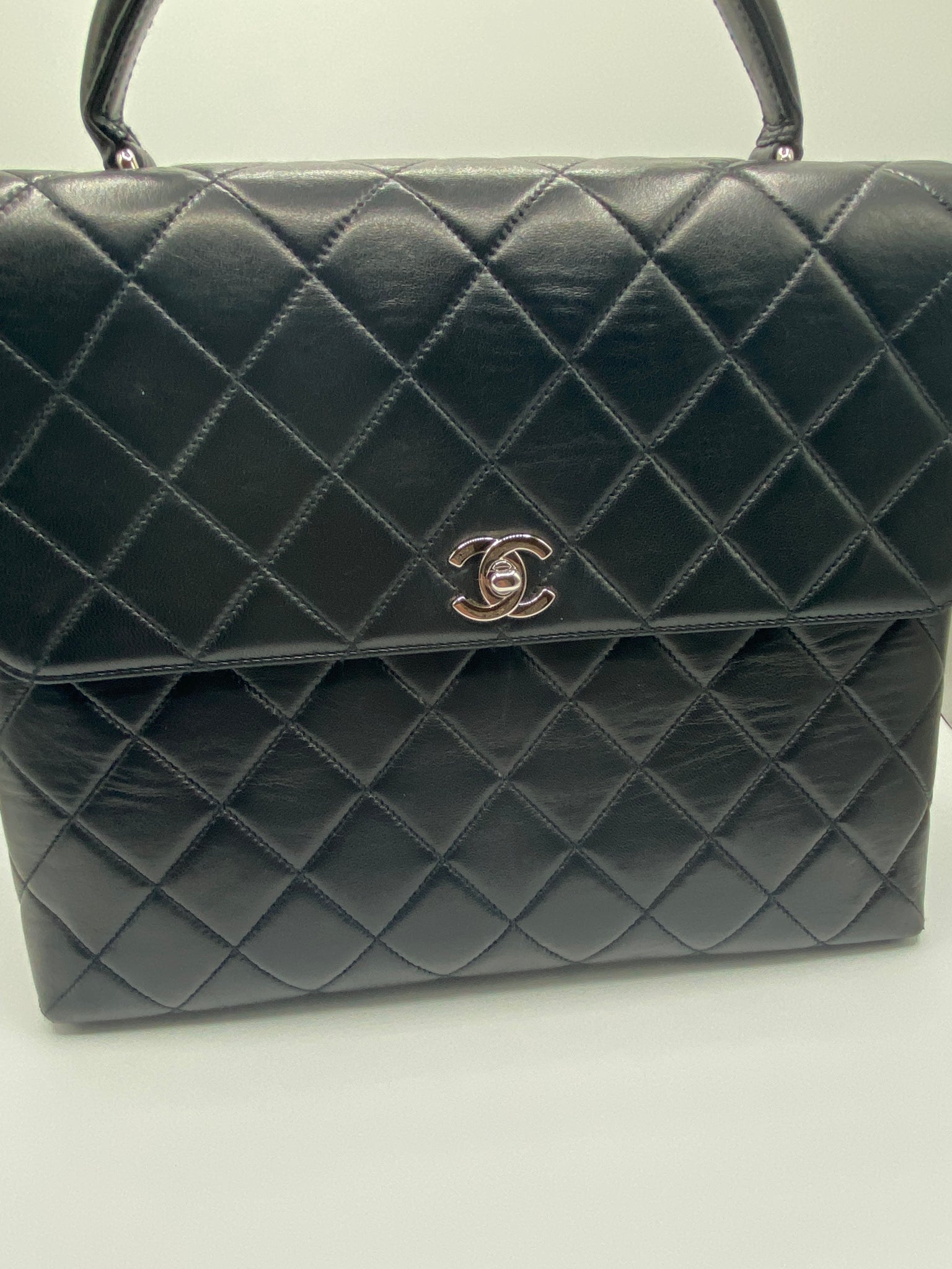 CHANEL CC TOP HANDLE FLAP BLACK PATENT LEATHER KELLY BAG