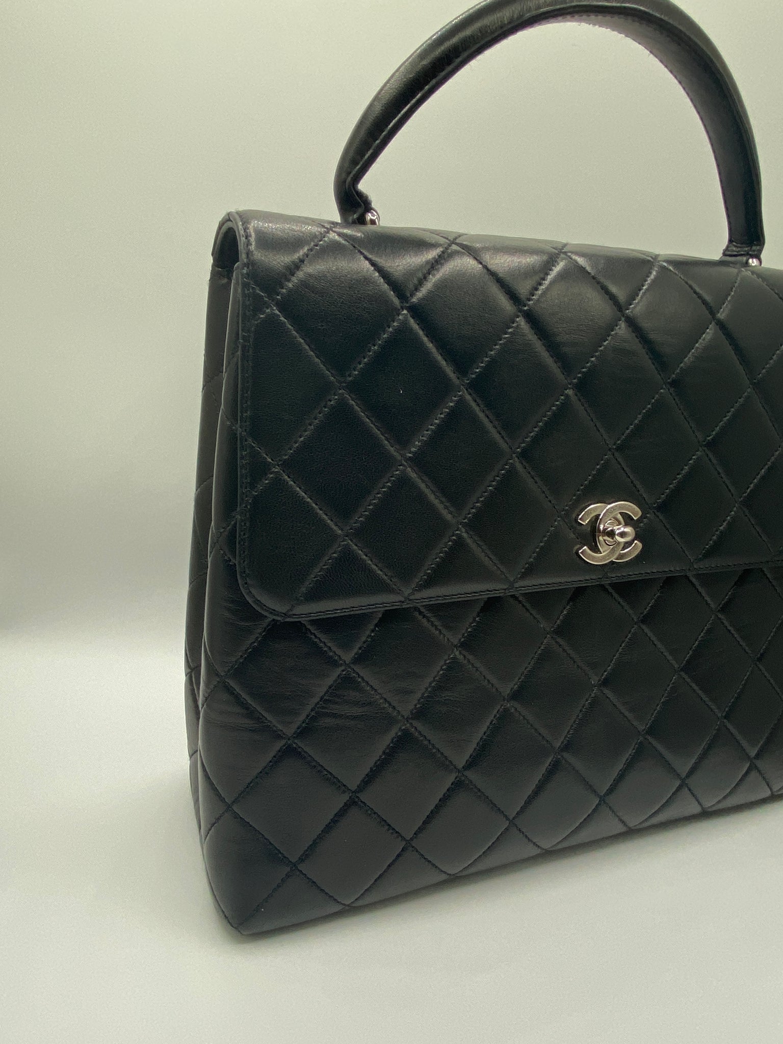 Chanel Quilted Jumbo Kelly Flap Bag – CocoVintageBags