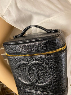 CHANEL, Bags, Vintage Chanel Black Caviar Cc Vanity Cosmetic Bag