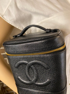 chanel cosmetic case leather