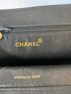 Chanel Large Black Vintage Caviar Jumbo CC Shopper Tote Bag – Boutique  Patina